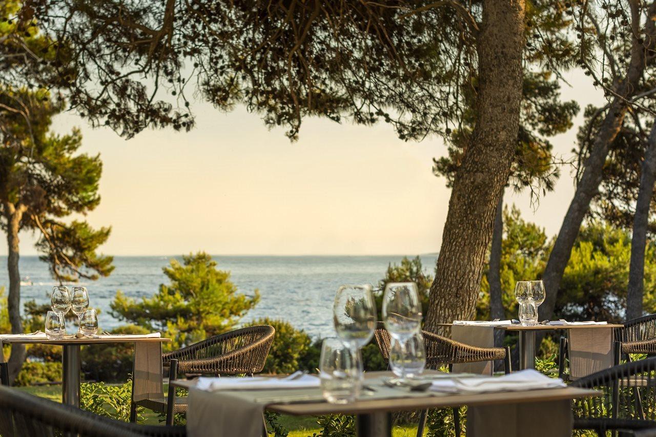 Valamar Carolina Hotel & Villas Kampor Екстер'єр фото