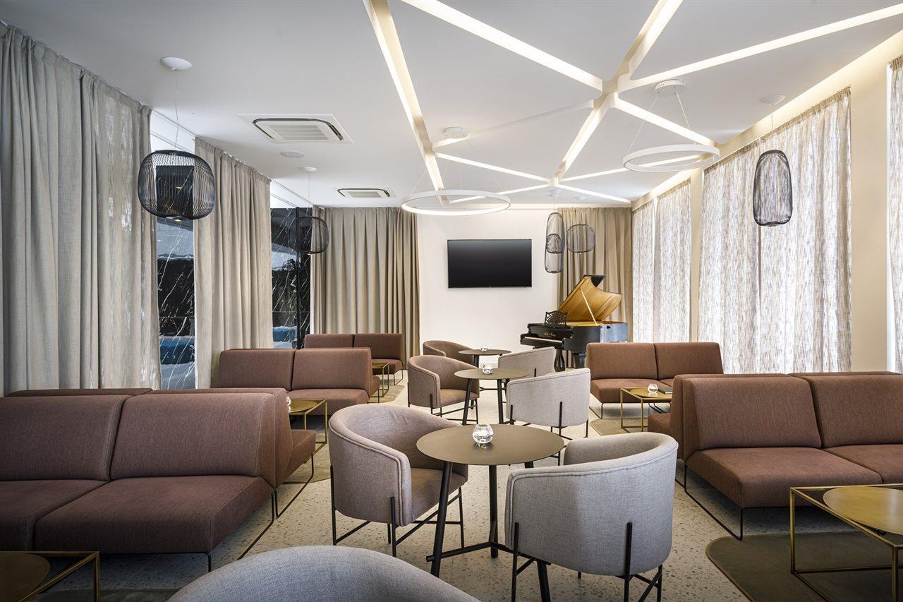 Valamar Carolina Hotel & Villas Kampor Екстер'єр фото
