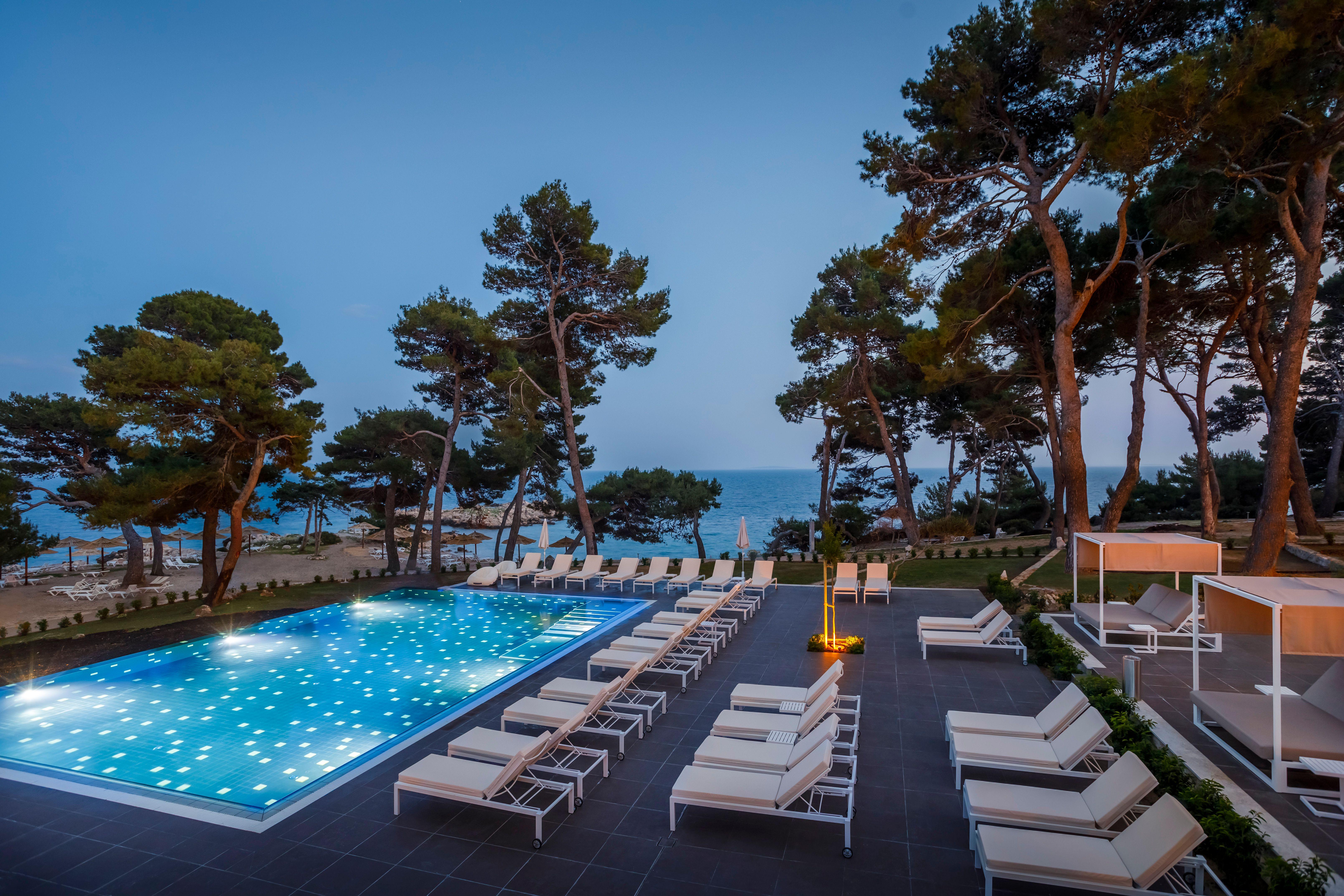 Valamar Carolina Hotel & Villas Kampor Екстер'єр фото