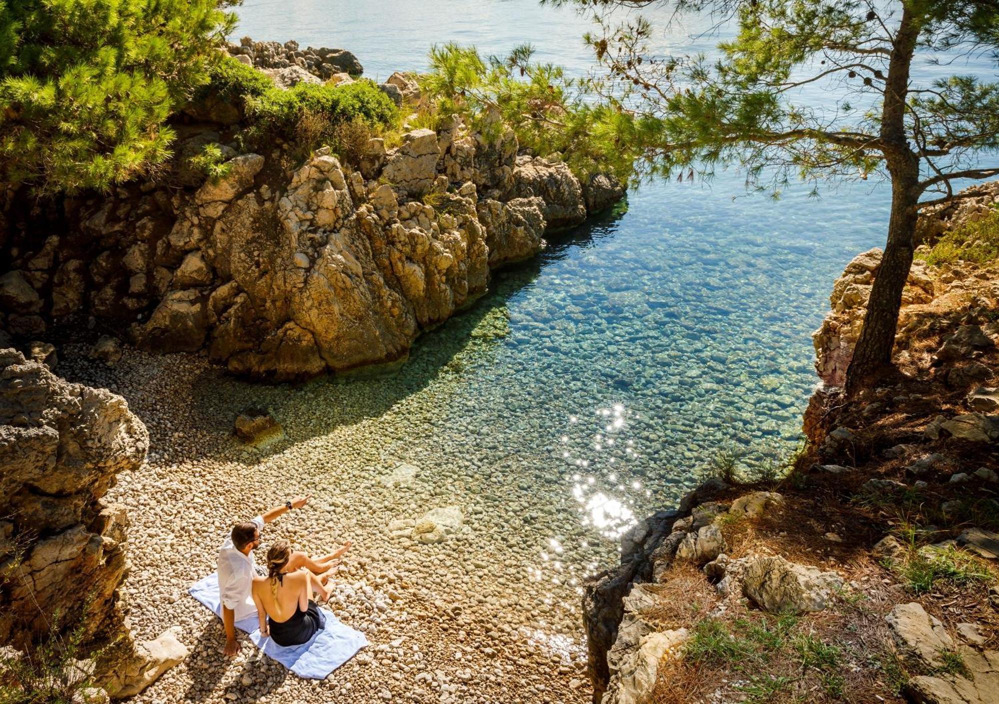 Valamar Carolina Hotel & Villas Kampor Екстер'єр фото